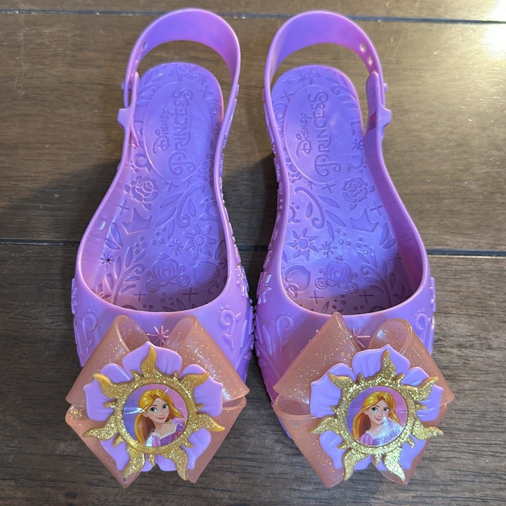 Disney Princess Purple Shoes with Flower Bow